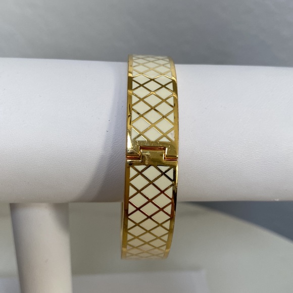 Coach Exclusive Tony Duquette Half Inch Starburst Bangle - Picture 4 of 5